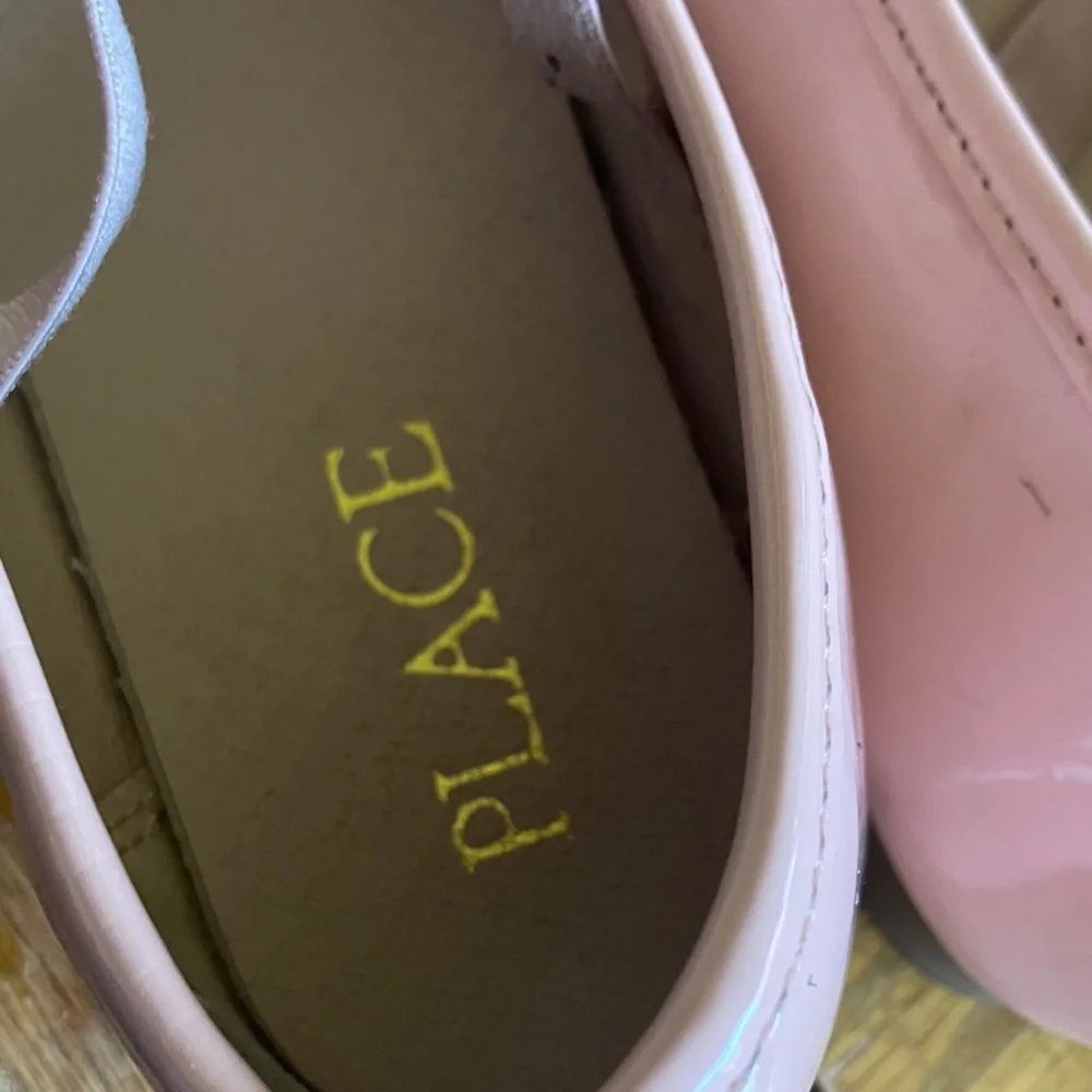 PLACE Light Pink Ballet Shoes with Bow
